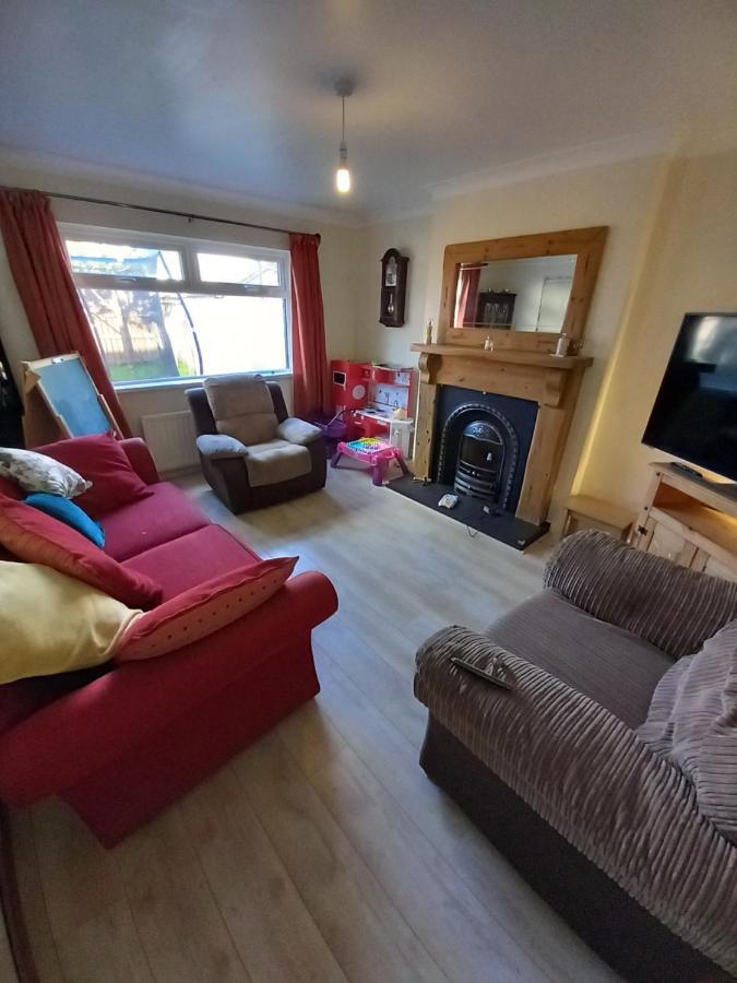 3 Bedroom Family Home リマバディ エクステリア 写真